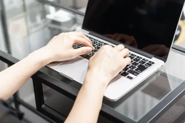 CMSでホームページ制作